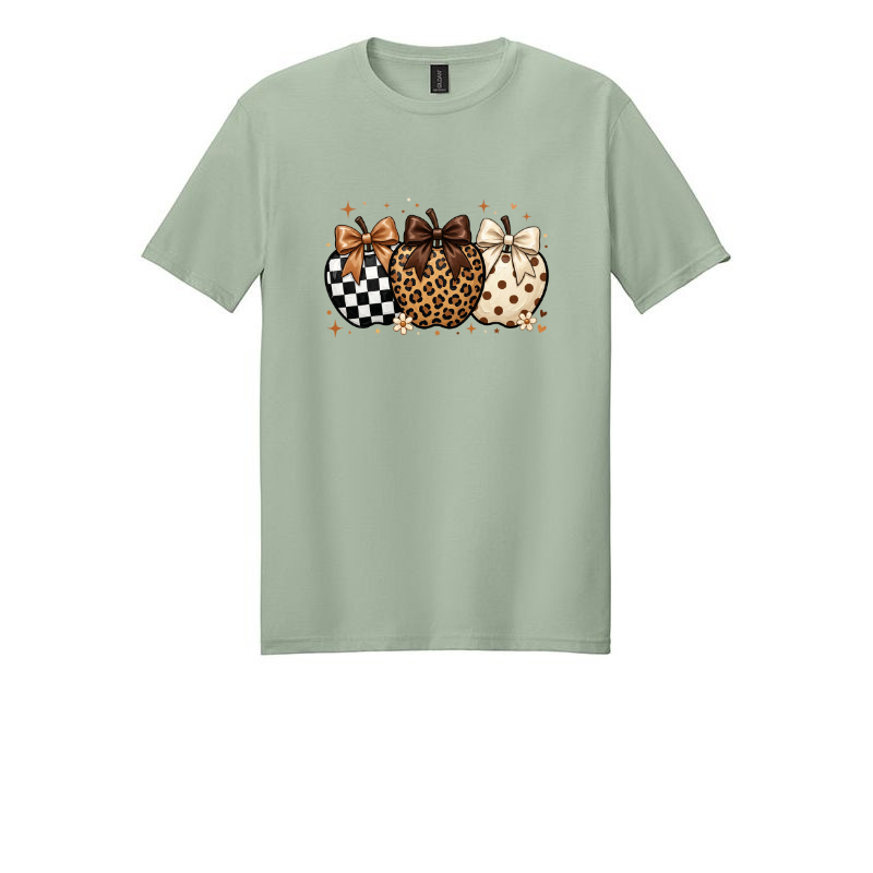Apple trio. Tshirt.